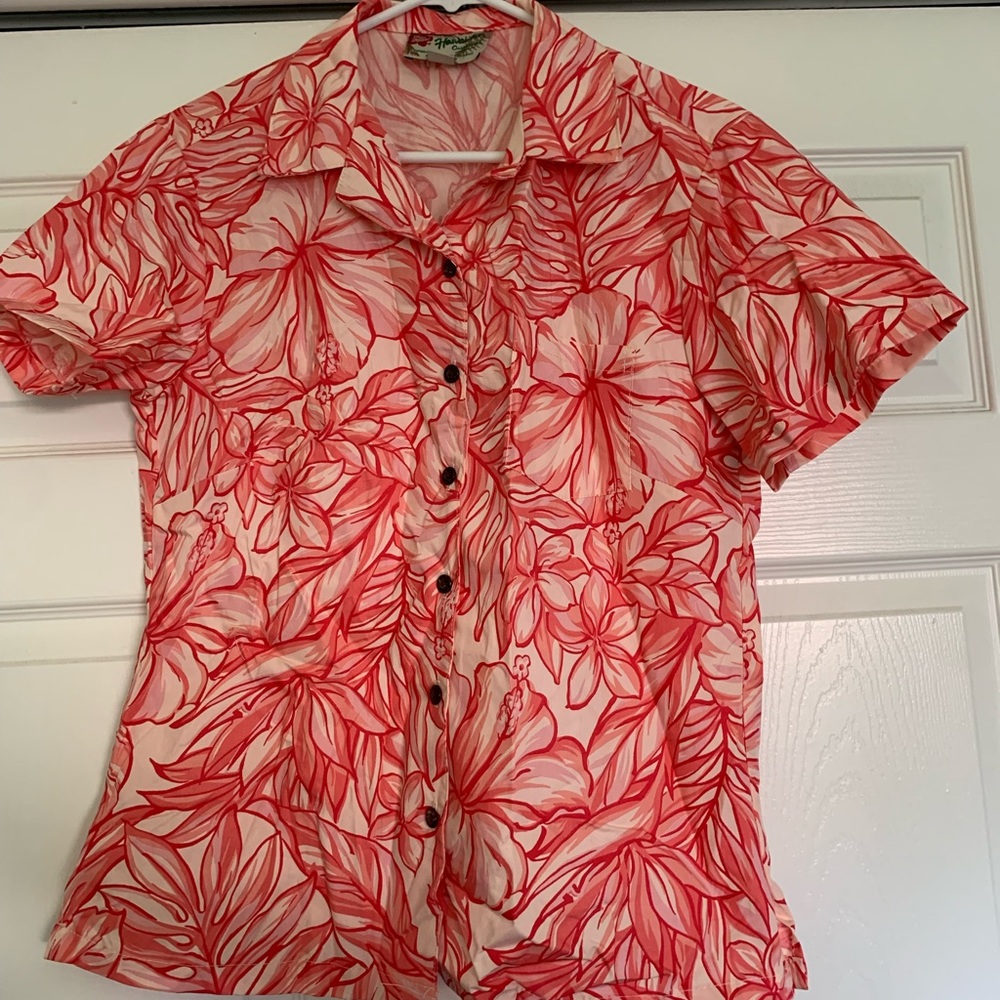 Women’s Hawaiian Shirt. Size M.